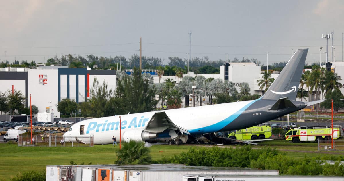 miami plane reuters 1200x630.jpg