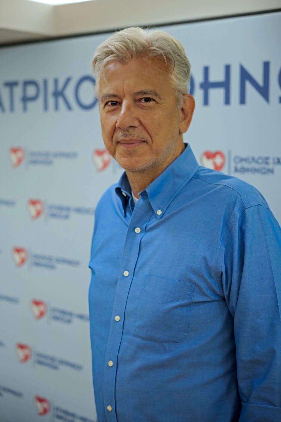mpontozoglou 933x1400.jpg