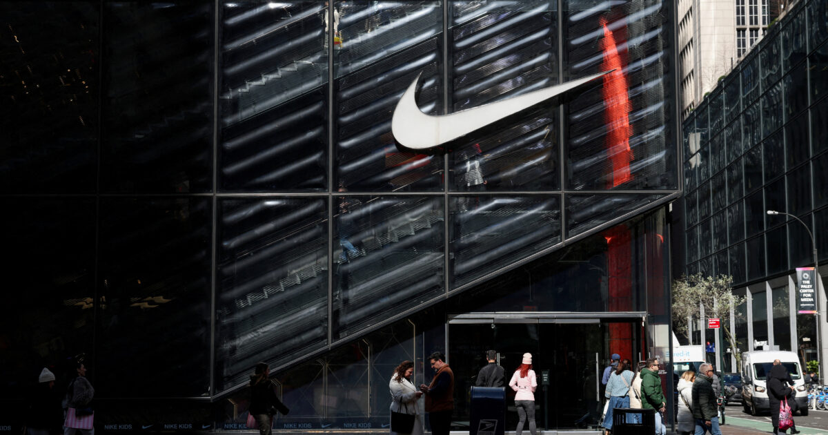 2026 10 01t204641z 466847396 rc2qpdaq7v3r rtrmadp 3 nike results 1200x630.jpg