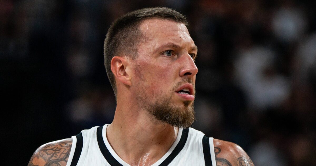 daniel theis 1200x630.jpg