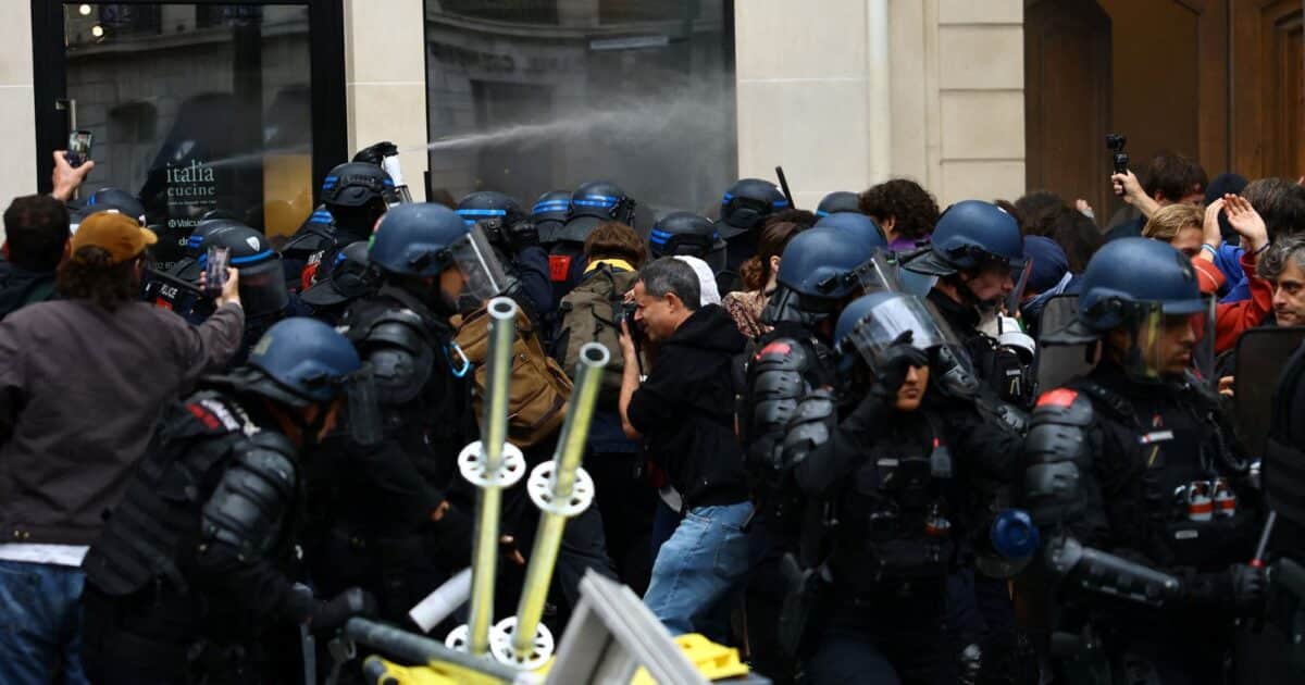 france protests 1200x630.jpg