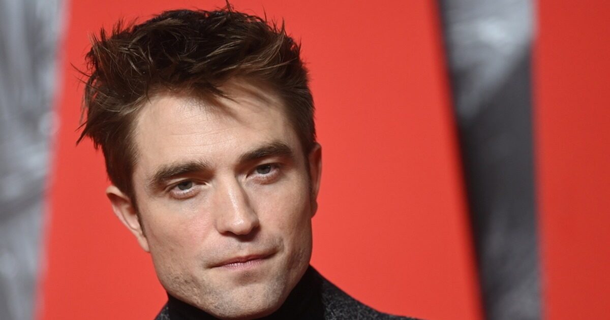 robertpattinson ape 1200x630.jpg