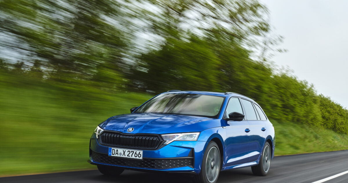 skoda octavia turns 30 three decades 02 1200x630.jpg