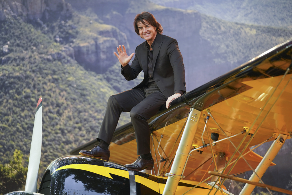 tom cruise.jpg