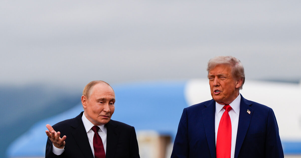 trump putin ap 1200x630.jpg