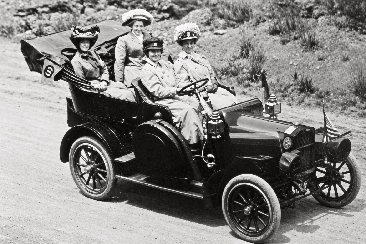 women automotive history.jpg